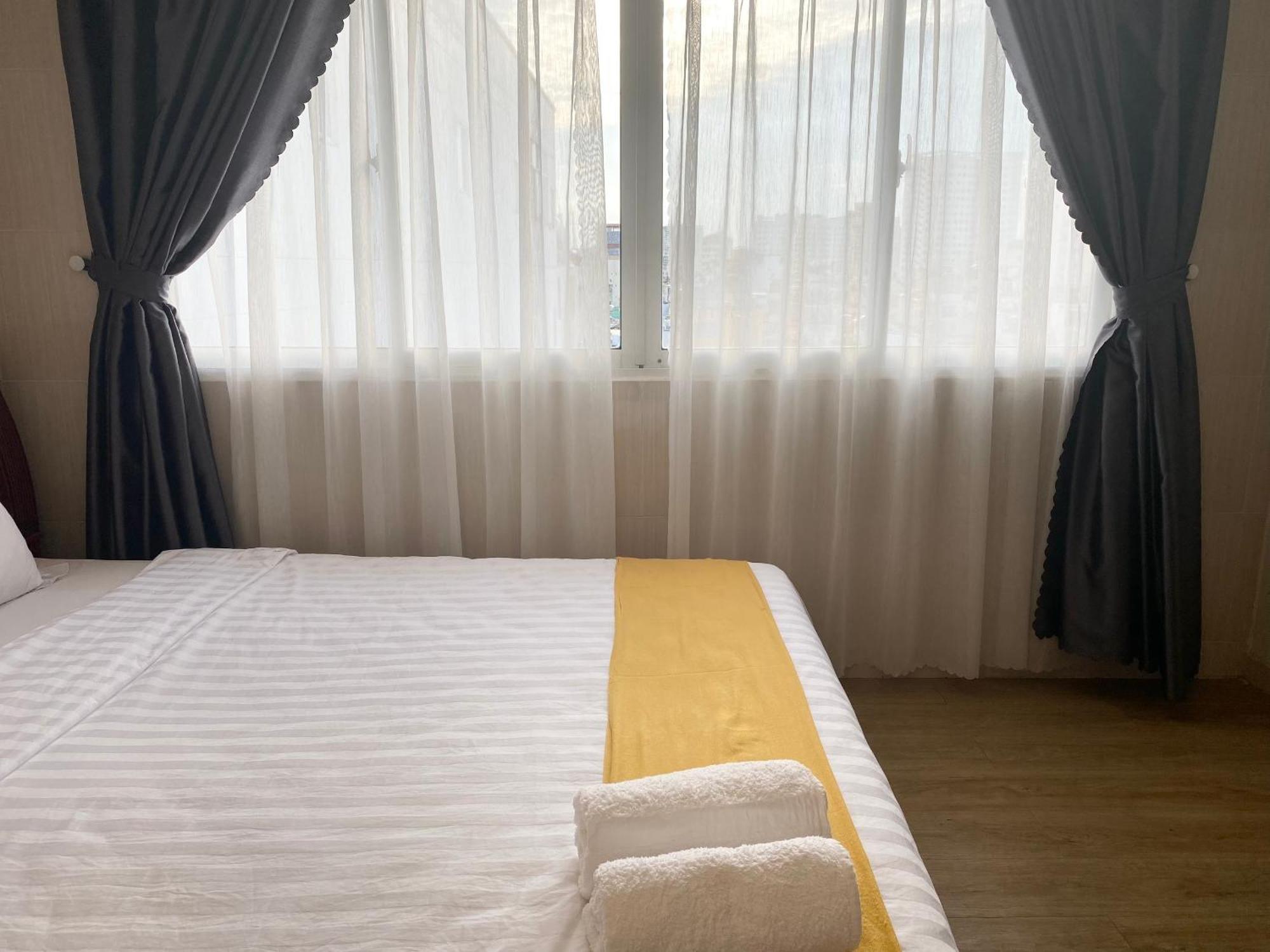 הו צ'י מין סיטי Acorn Hotel מראה חיצוני תמונה